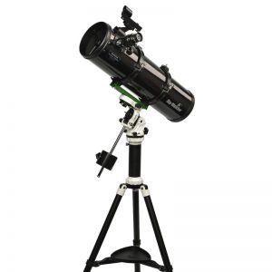 - Sky-Watcher Explorer N130/650 AZ-EQ Avant